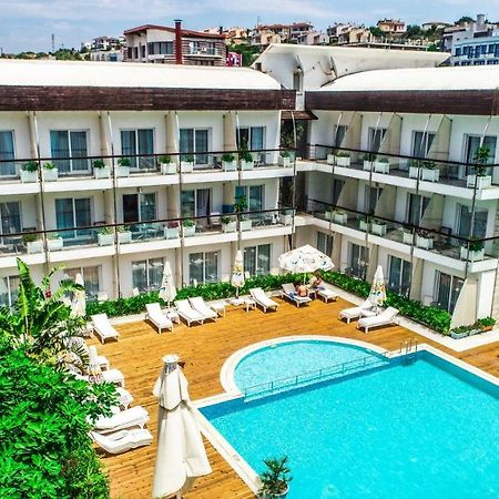 Otel Yeni Çeşme Esterno foto